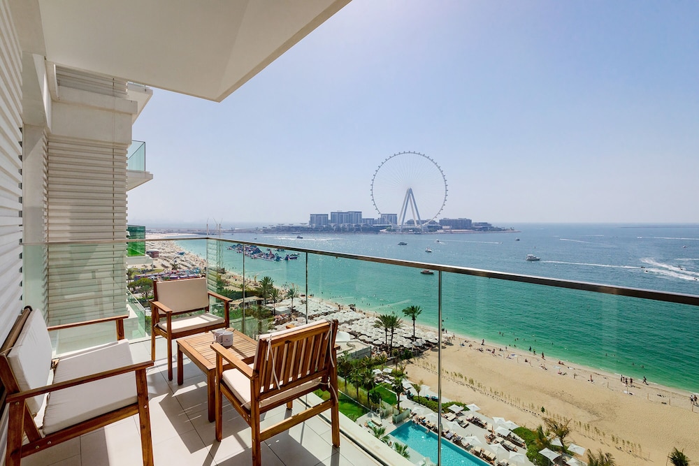 Paradise 2BR at JBR La Vie with Sea View