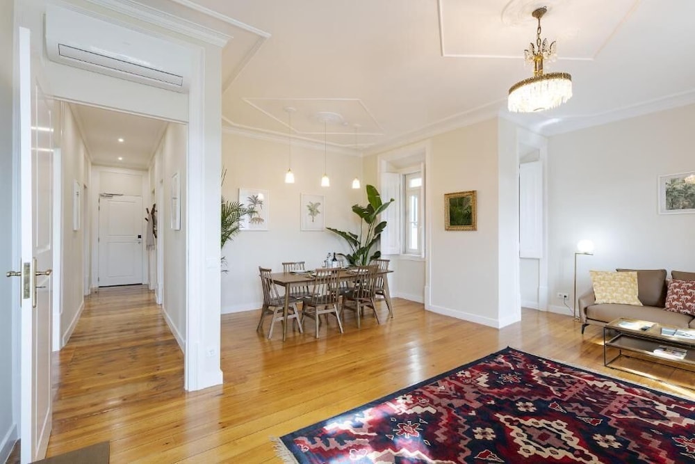 Santa Maria Rooms and Apartments