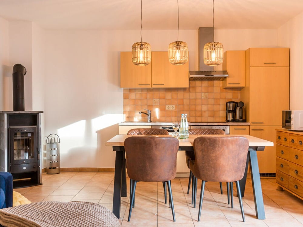 Holiday Apartment Coastal Love