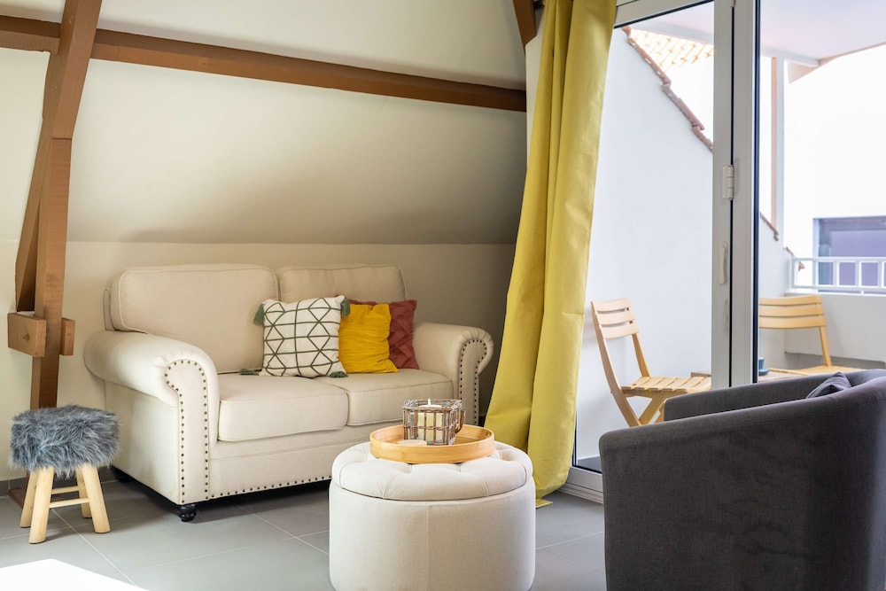 Bright Historic Loft in the Heart of Willemstad