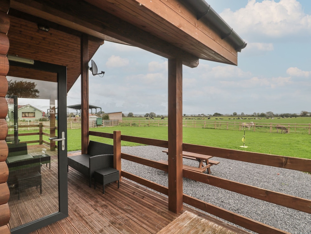 The Lodge at Crossroads Farm