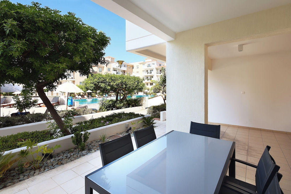 Paphos Vacations - Elysia Park - Property Image 89