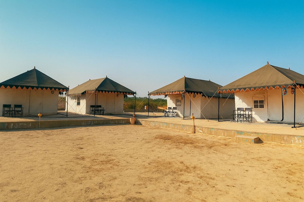Stayguru Patgar Tent