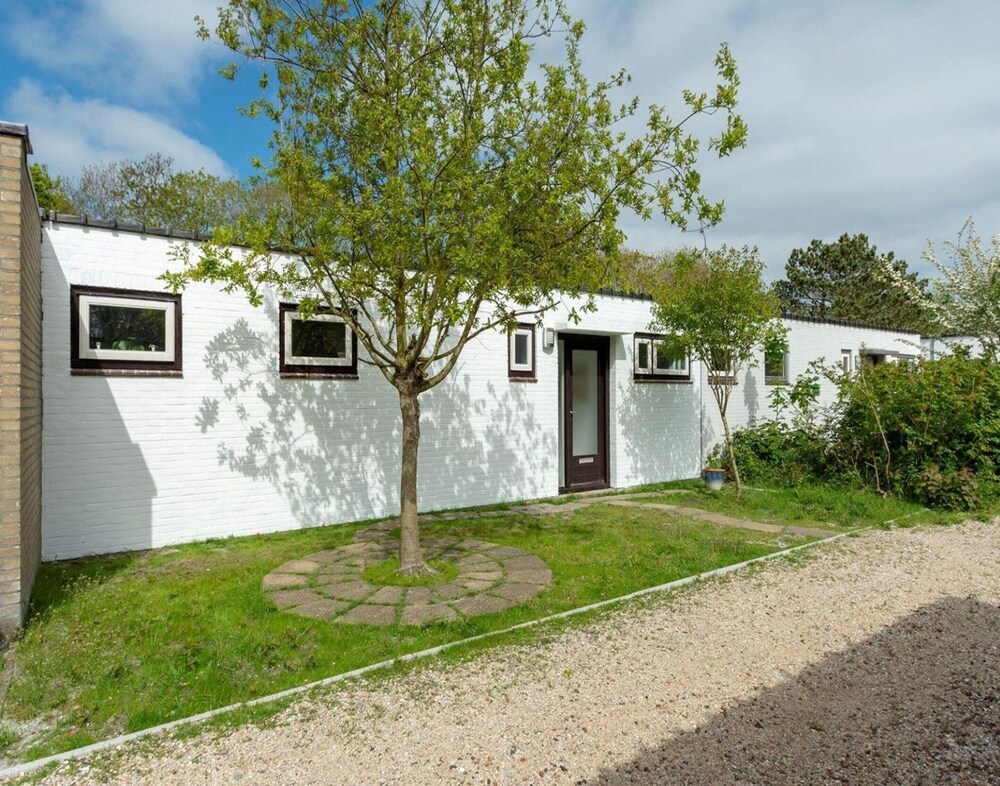 Furnished Bungalow Near Beach