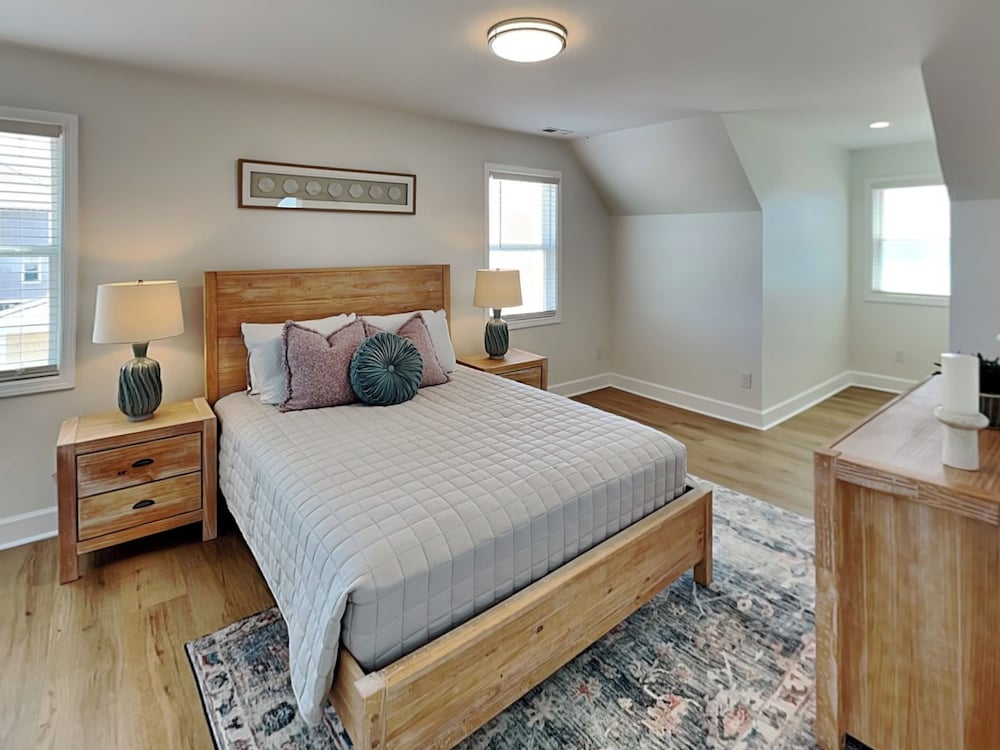 Pelican Landing by Topsail Realty