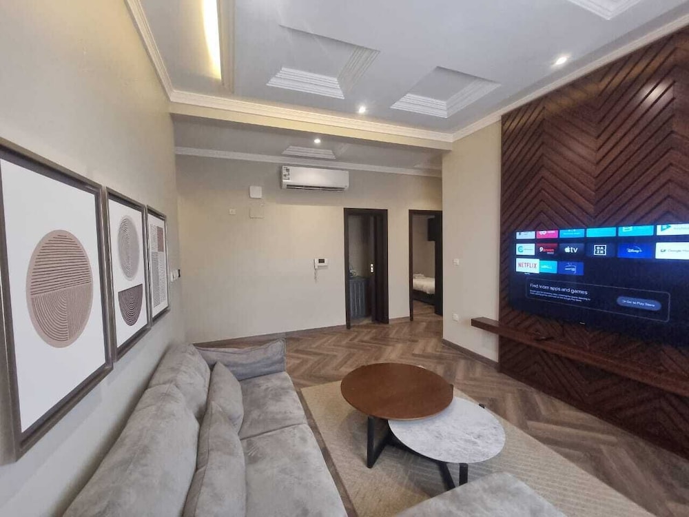 Hometel Khozama Jed