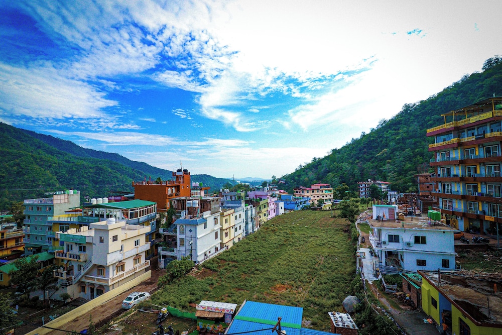 Manzil Hostel