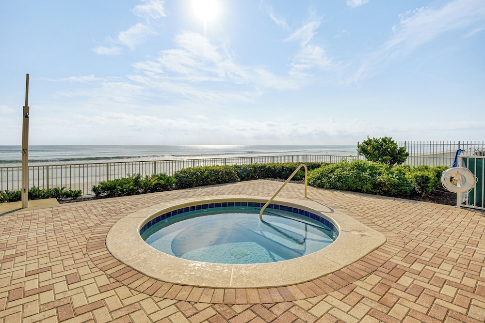 Direct Beach Access: NSB Condo w/ Community Perks