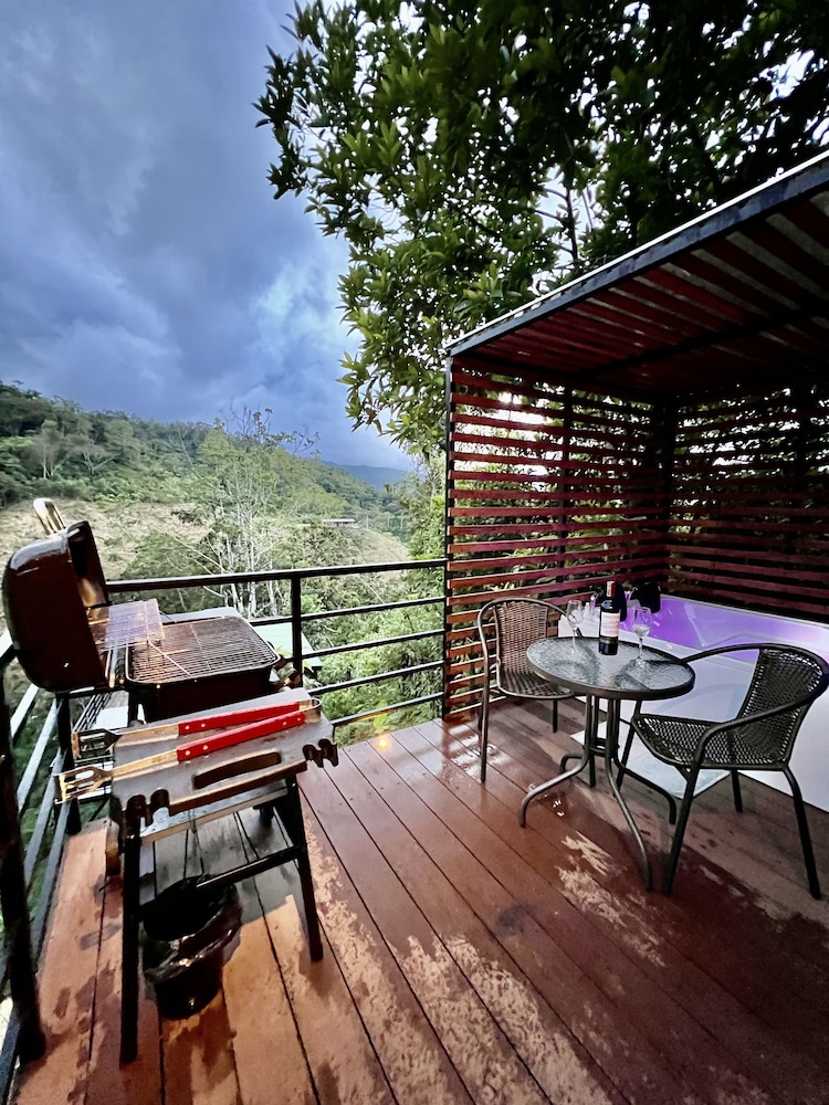 Gaia glamping