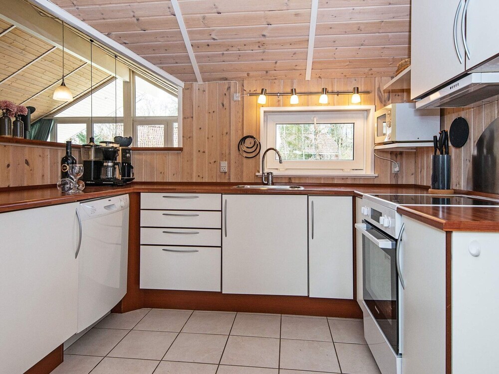 8 Person Holiday Home in Oksbol