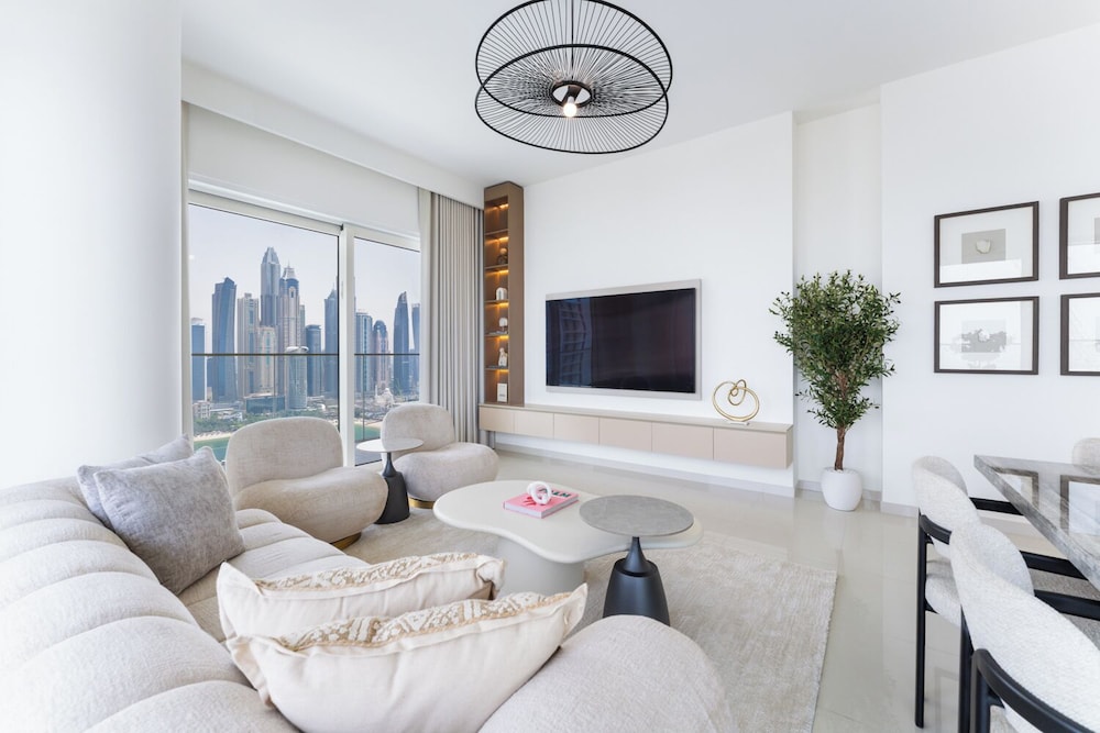 Upscale 2-BR in Grand Bleu by Elie Saab