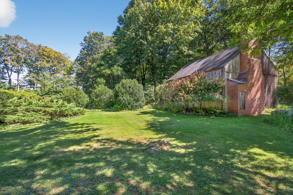 Storybook 330 Year Old Enchanting Estate 5 Bedroom Estate