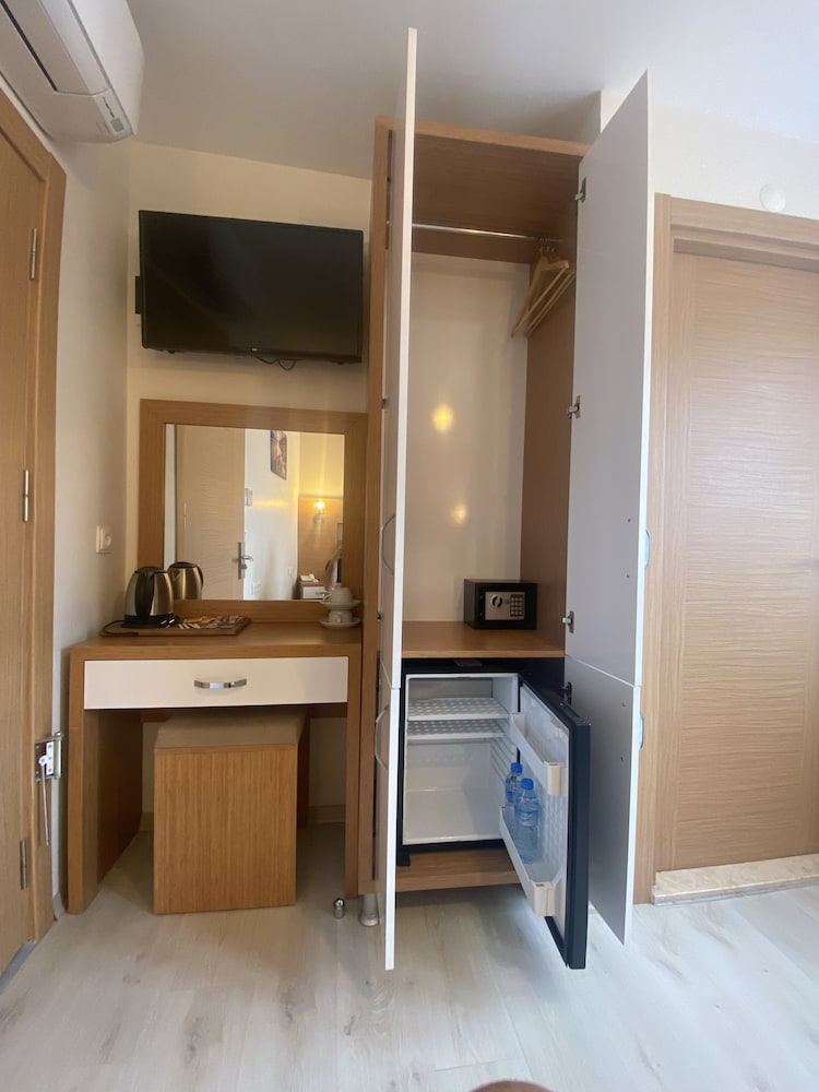 Zeyn Hotel Istanbul - Image 33