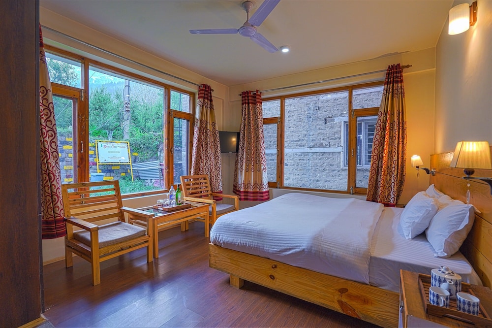 Balvenie Cottage by Dumnu Homes view 3
