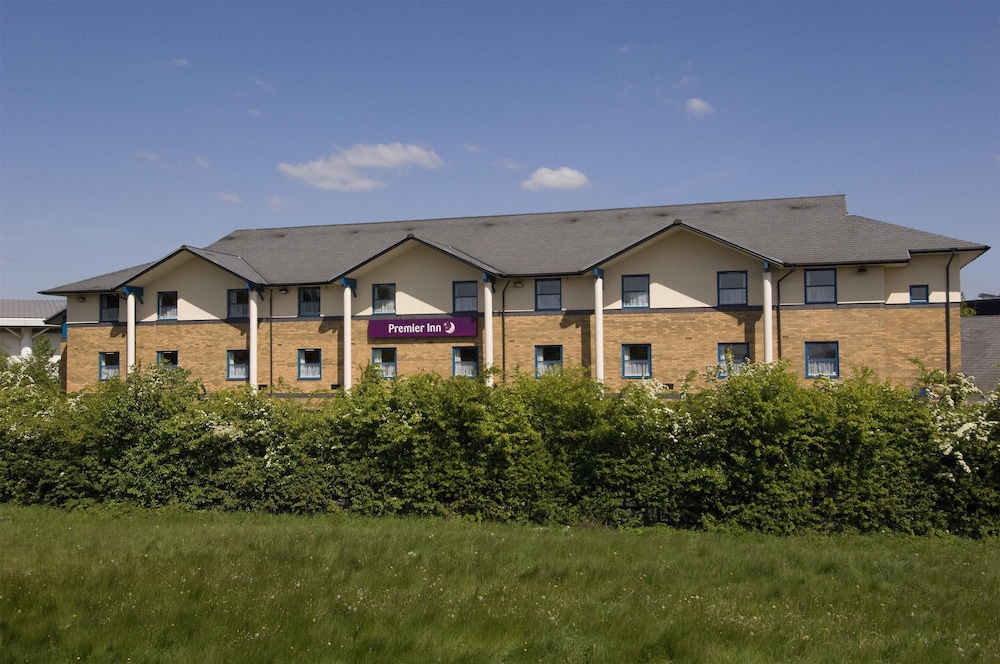 Premier Inn Wolverhampton North, photo 12