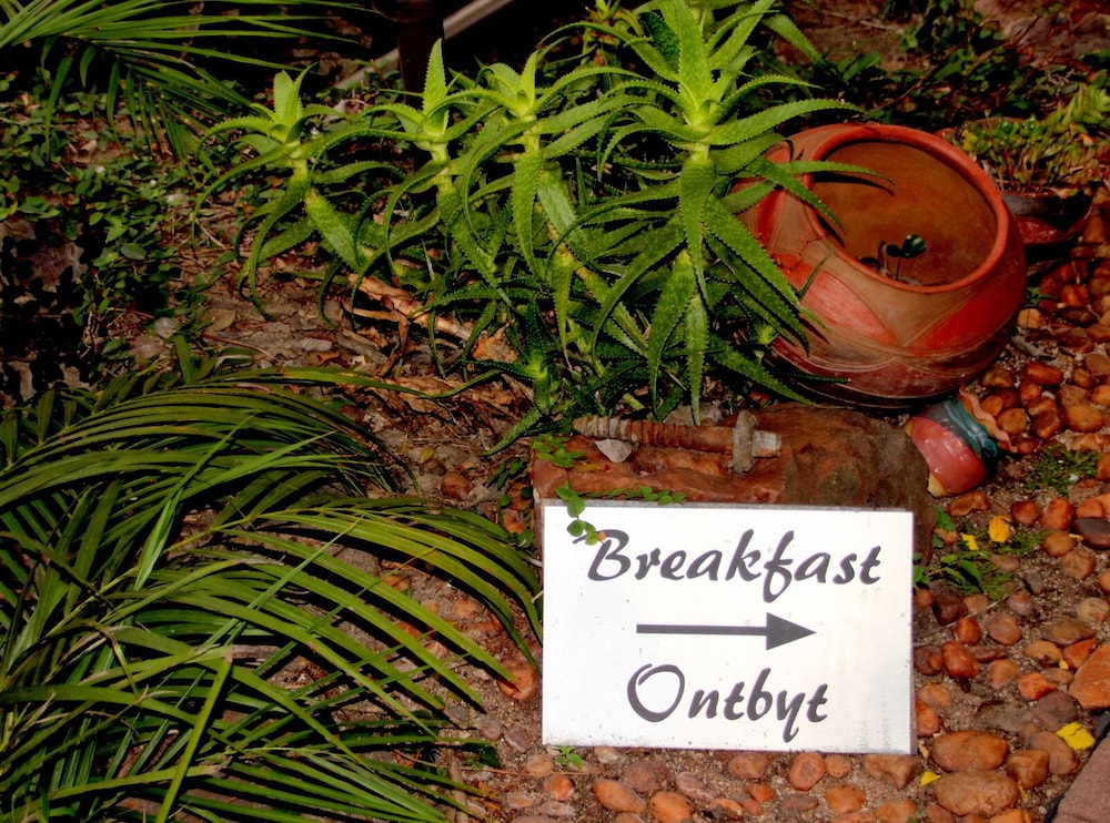 Lost Trail Bed and Breakfast
