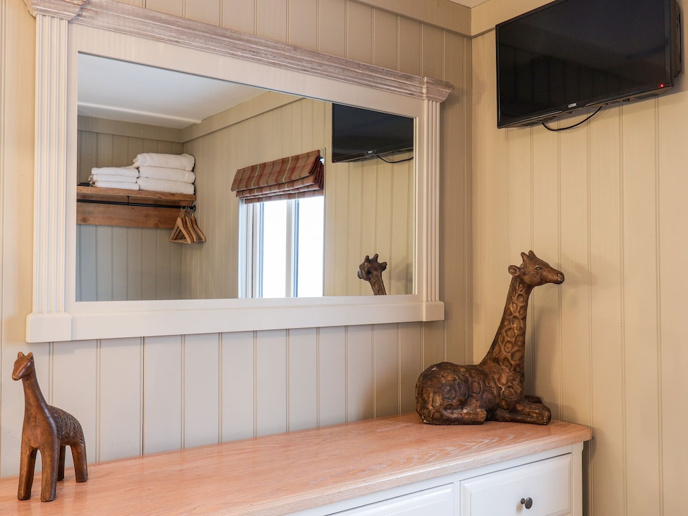 Grouse Lodge