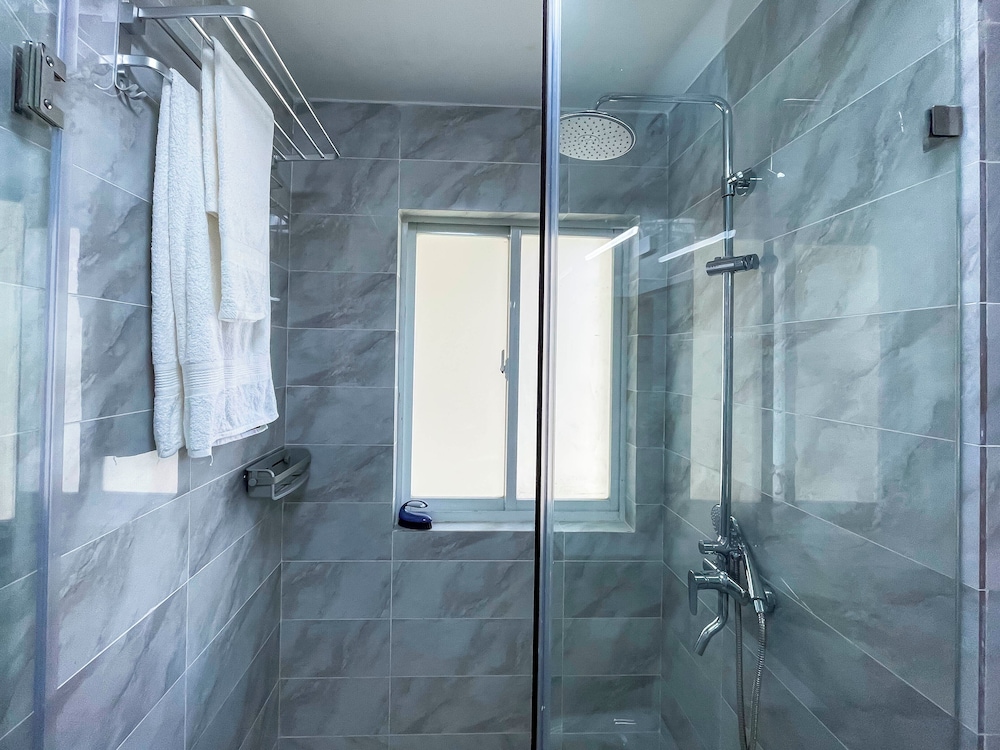Serenity Haven - 2-bed Home Away From Home Apmt