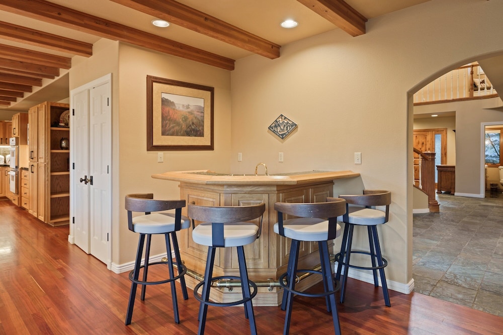 Winners Circle 30 5 Bedroom Home