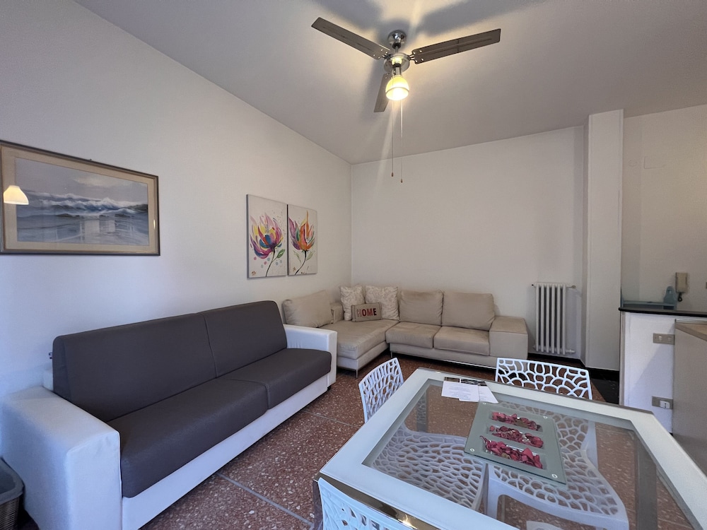 JOIVY Blue Liguria view 5