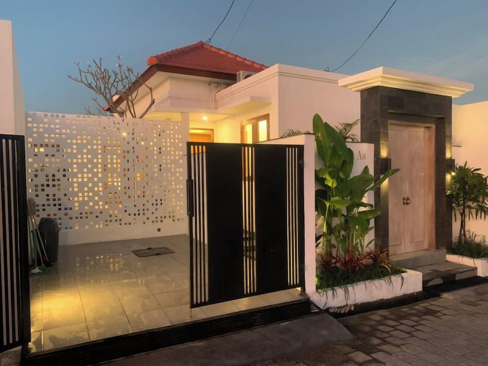 Villa Bluete