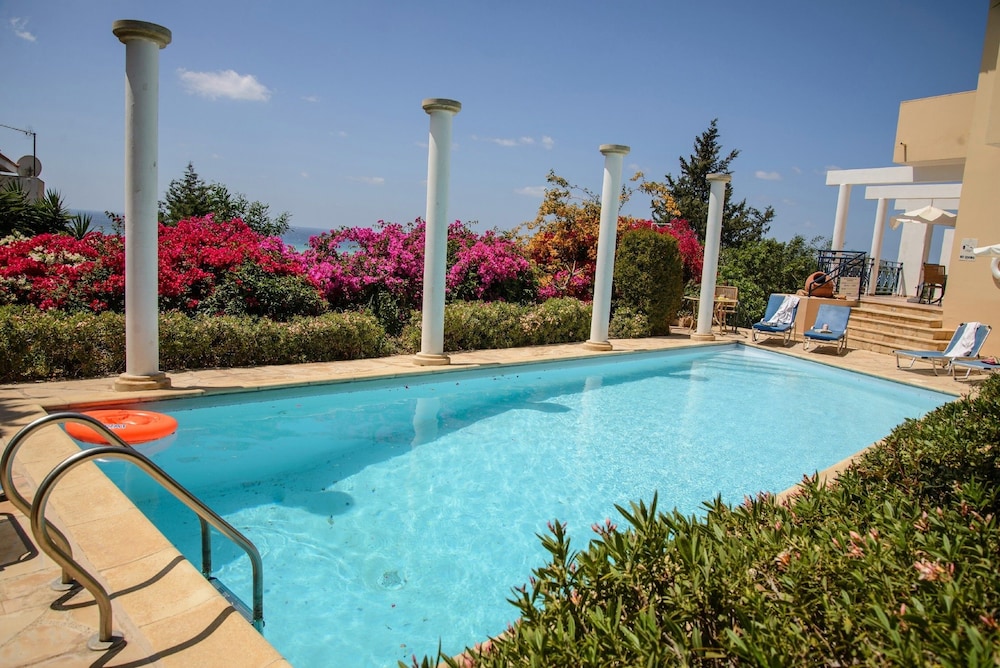 Coral Sun Villas