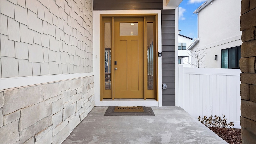 Spacious Park City Home w/ Hot Tub & Game Room Near Skiing & Trails Poppy Peak by Avantstay