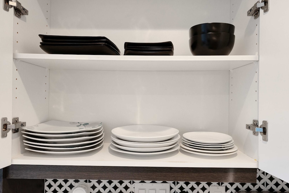 Stylish 2BR Family Apartment by Dtla