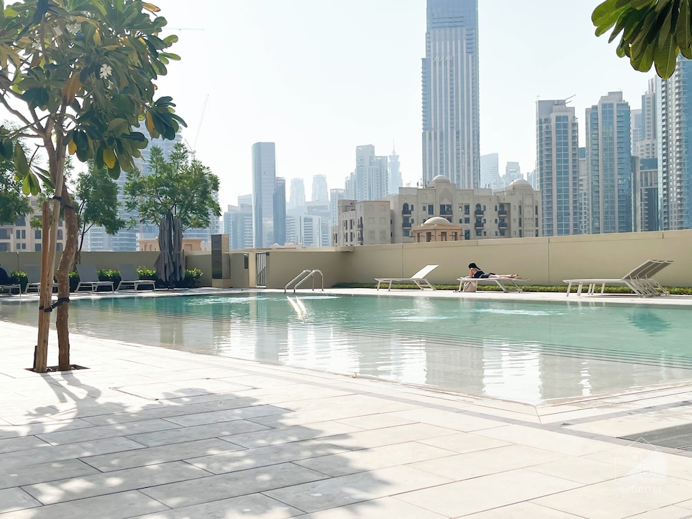 Extreme Luxury Burj Royal Balcony and Downtown View