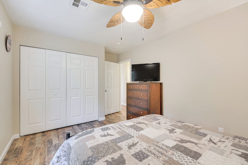 Coulterville Home w/ Gazebo Near Lakes & Hiking!