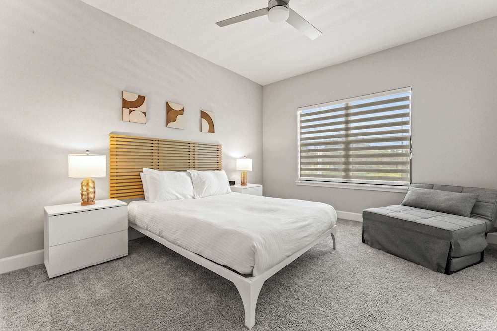 Chic Villa Domani Retreat 9ppl - Image 5