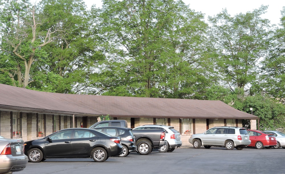 The Golden Inn