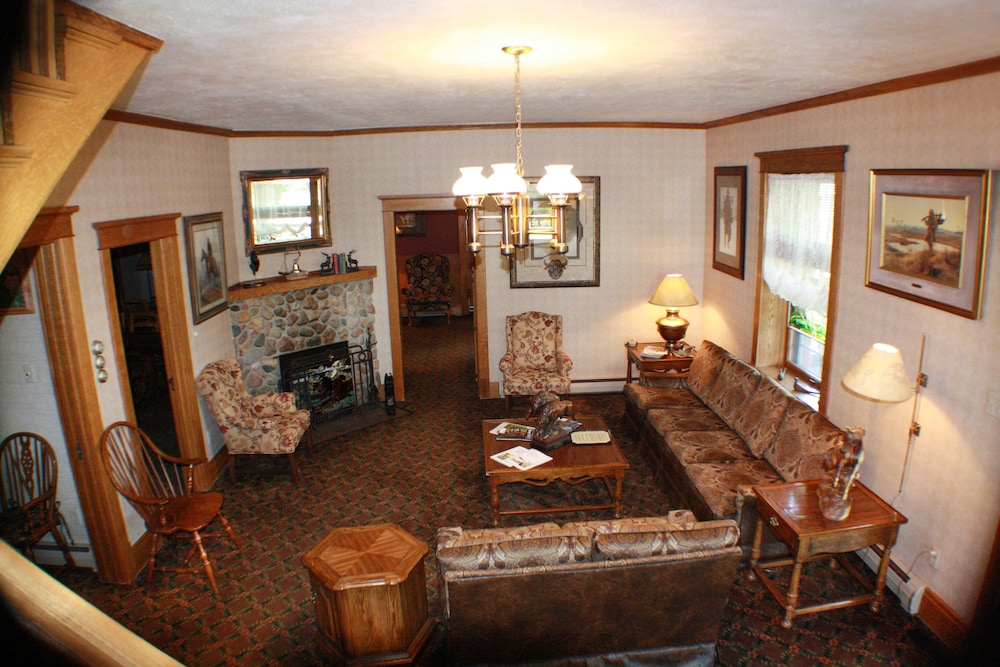 Buffalo Vacations - Ranch at Ucross - Property Image 2