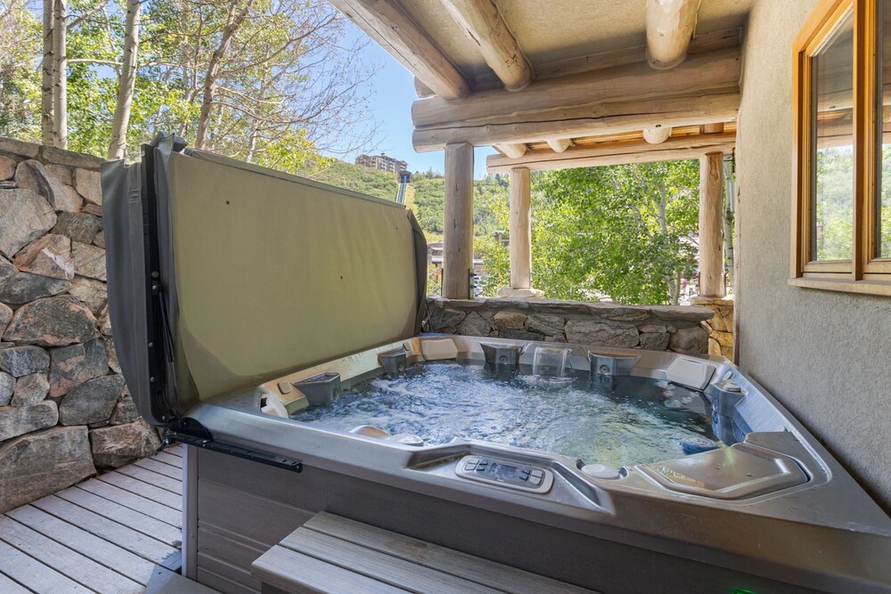 Pine Inn at Trail's End Lodge - Three Bedroom Residence with Spa #3 3 Condo