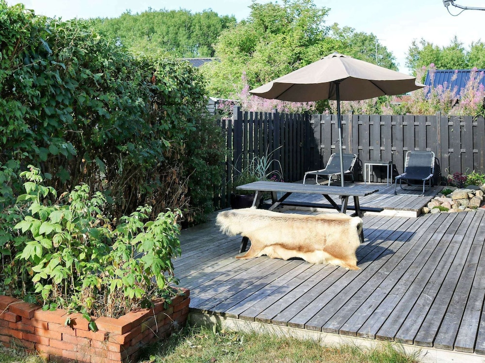 Cozy Holiday Home in Hadsund near Sea view 2