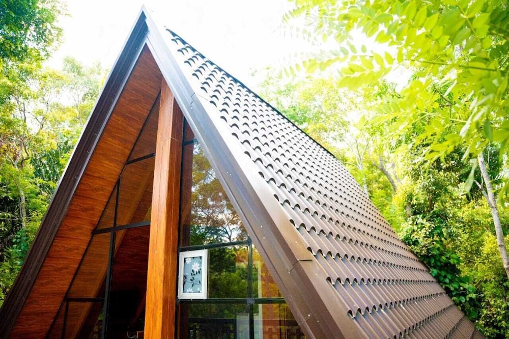 Moon place wooden cabana