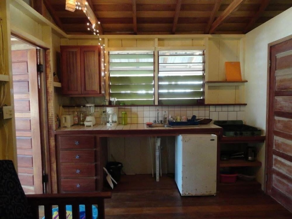 finca beach house and cabana