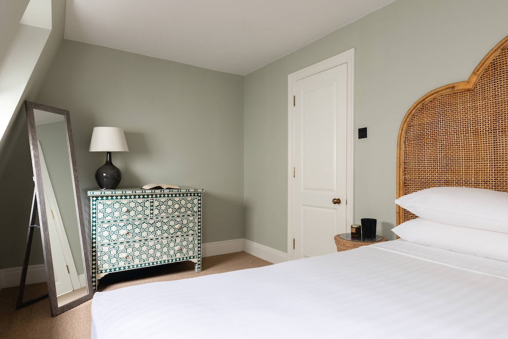 Chester Row IV by Onefinestay