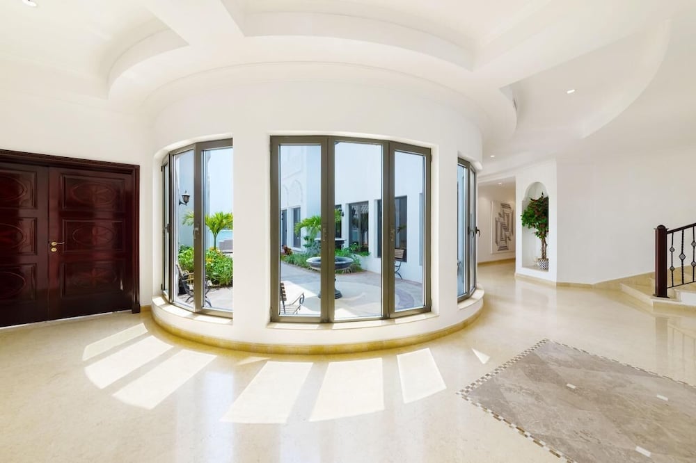 Manzil-6BR Lux Villa with Pvt Pool