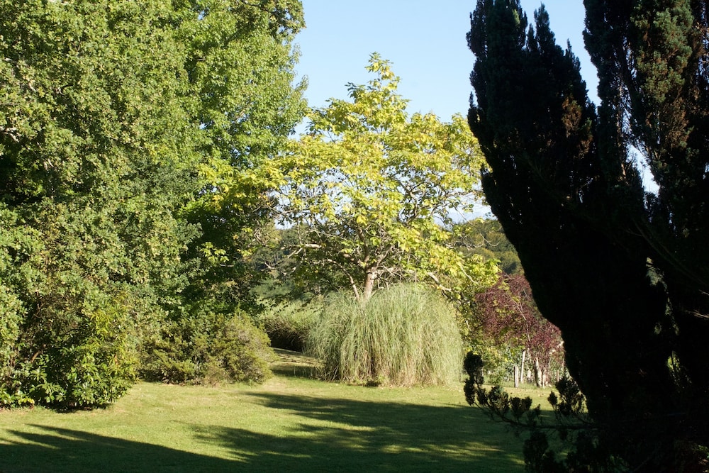 Clos Mirabel Manor B&B