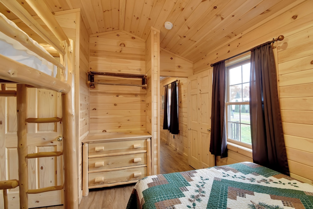Lakefront Relaxation & Adventure: Sodus Bay Cabin