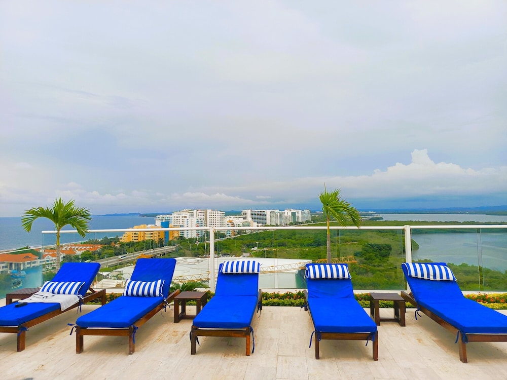 Lindo - Jacuzzi privado - 3 Min Playa Azul