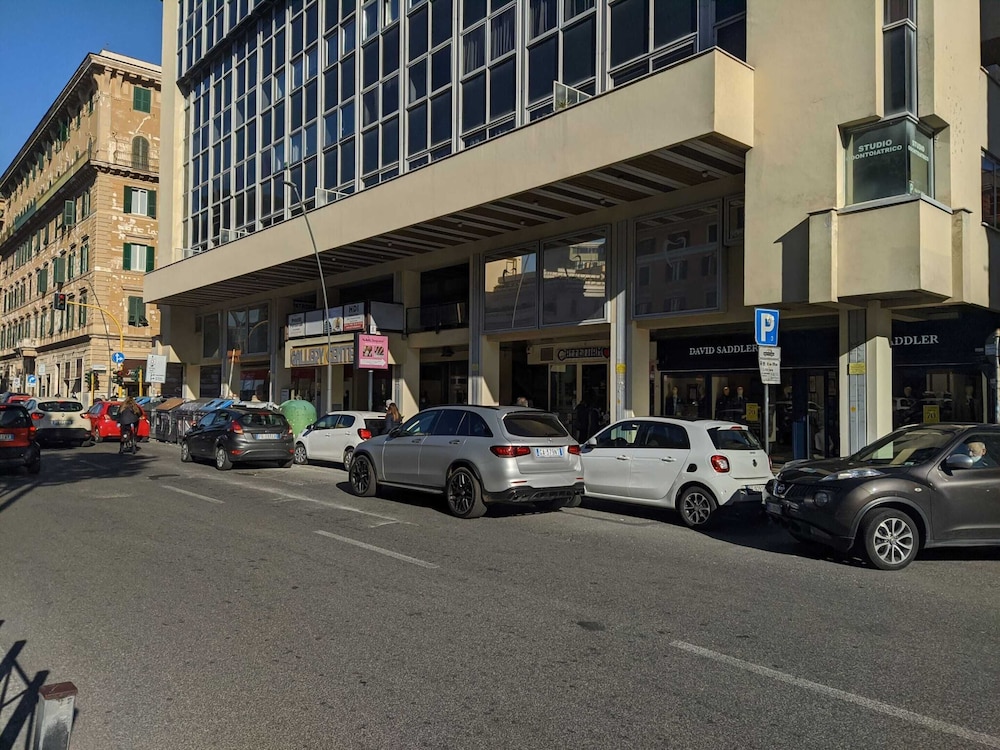 Snug Apartment in Roma near San Giovanni Train Station