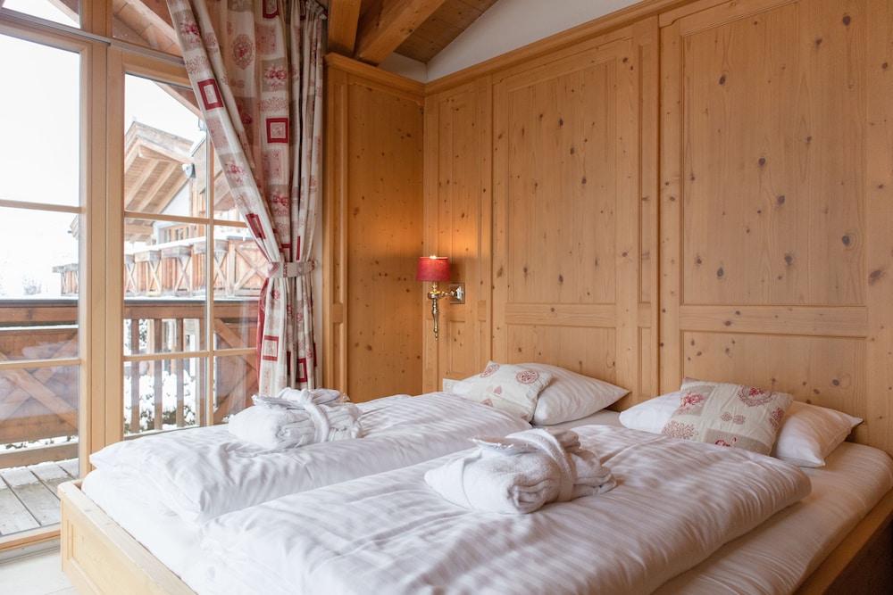 AvenidA Panorama Chalet by Alpin Rentals