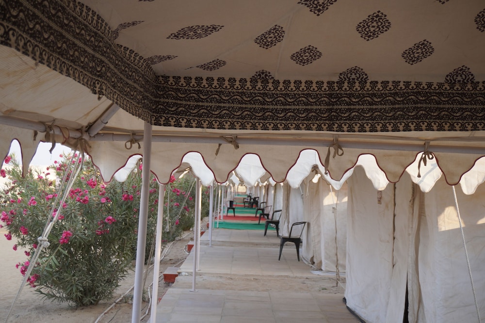 Raj Dunes Resort