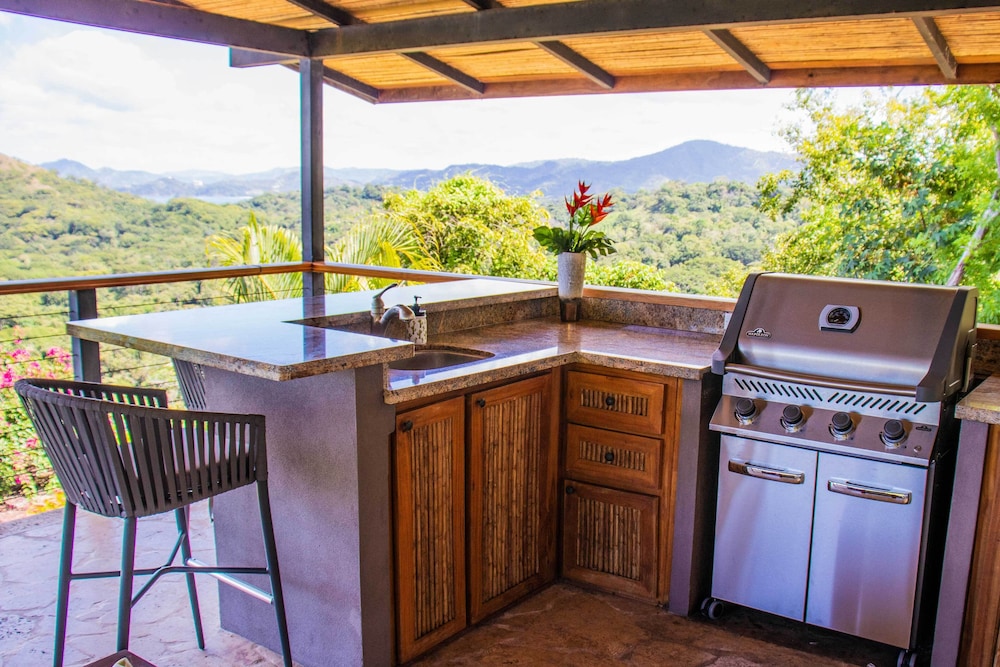 Luxury Home w/ Views & Infinity Pool: Near Beach!
