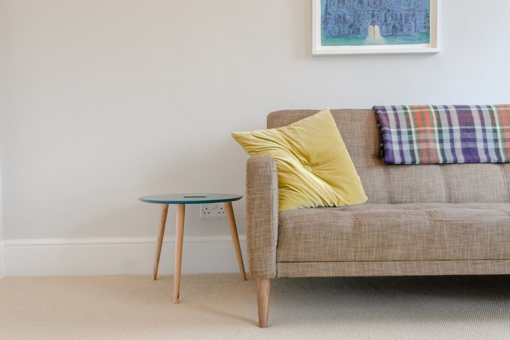 Vibrant 1 Bedroom Flat In Islington With Garden