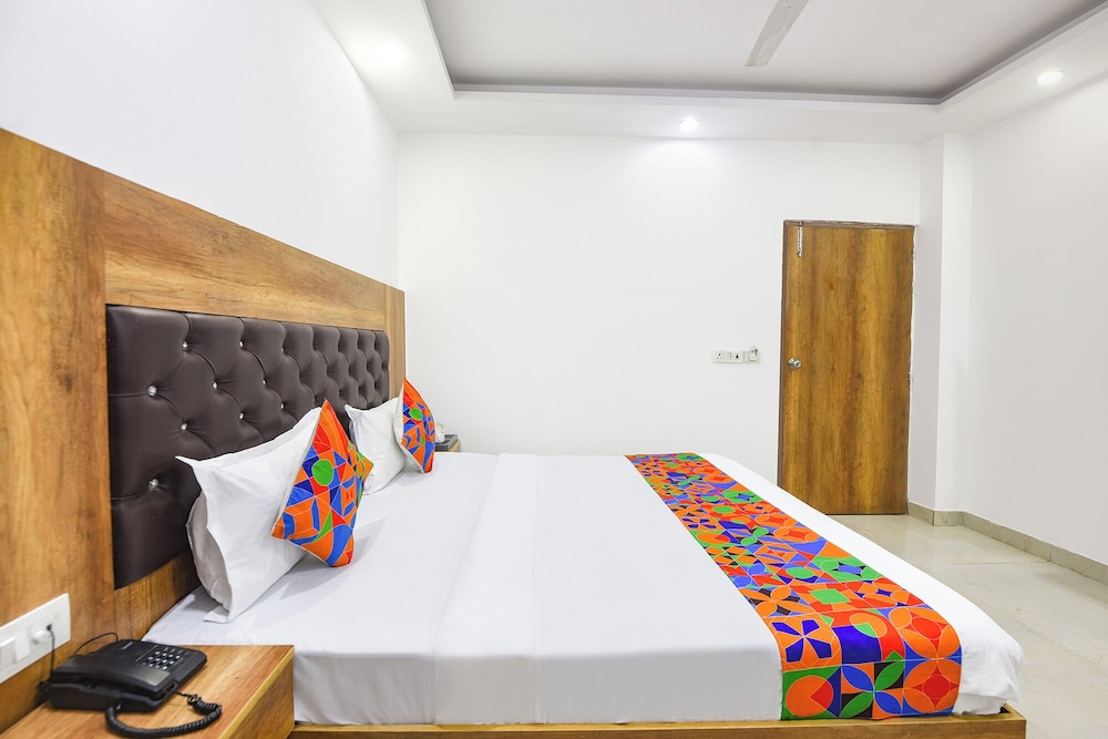 Fabhotel Sun Plaza