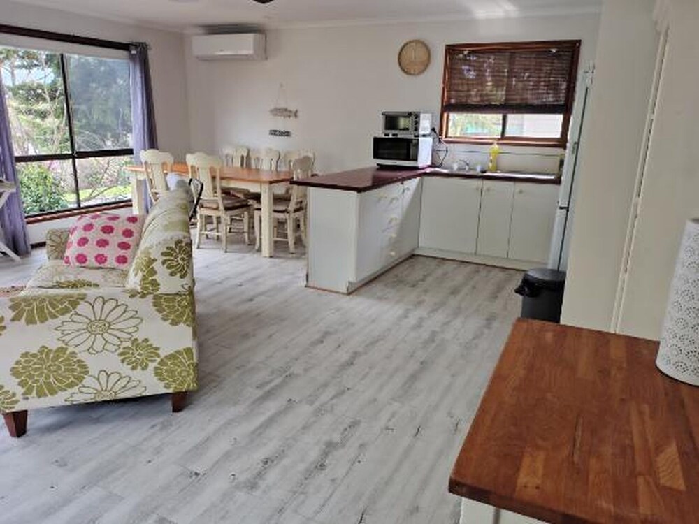 Grantville Stay Comfy Home, Near Beaches and Phillip Island