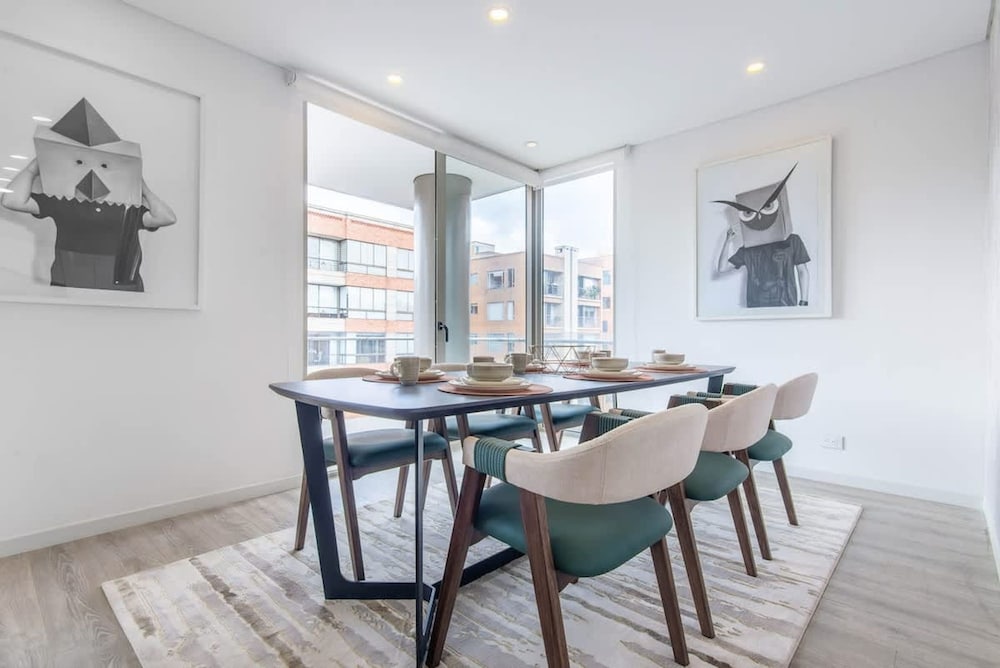 Magnificent 3 BR in Usaqu n